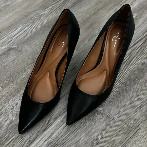 Jessica Simpson Black Leather Heels - Picture 1 of 3
